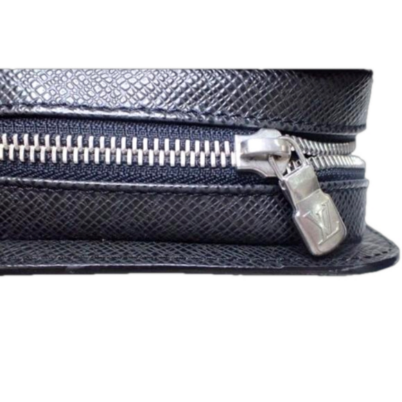 Authentic LOUIS VUITTON Baikal Slate - Picture 3 of 8